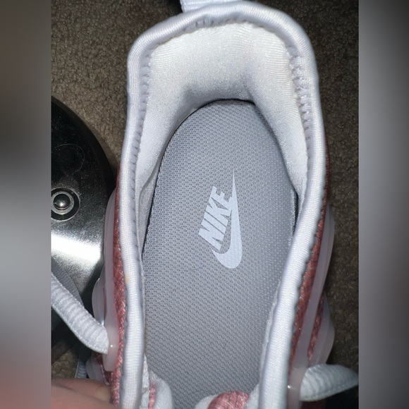 Women’s Nike VaporMax Plus - Picture 13 of 13